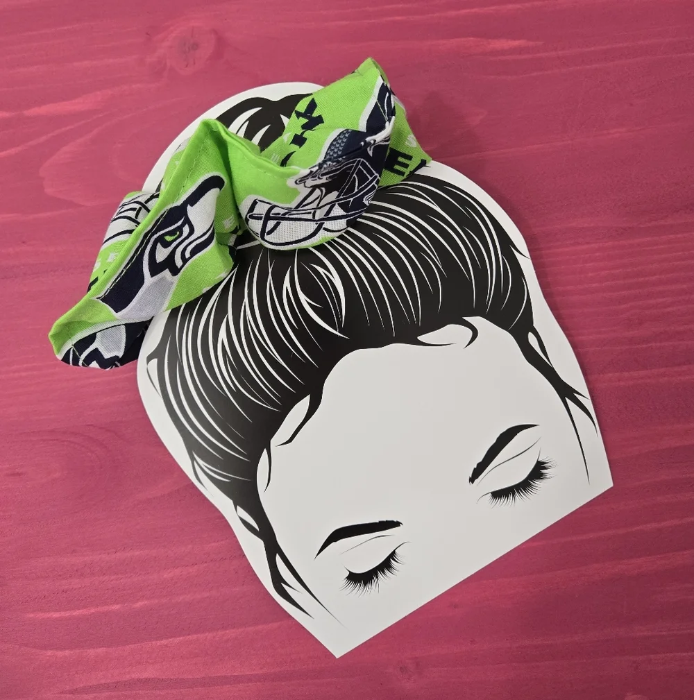 Seattle Seahawks Scrunchie - Picture 1 of 1